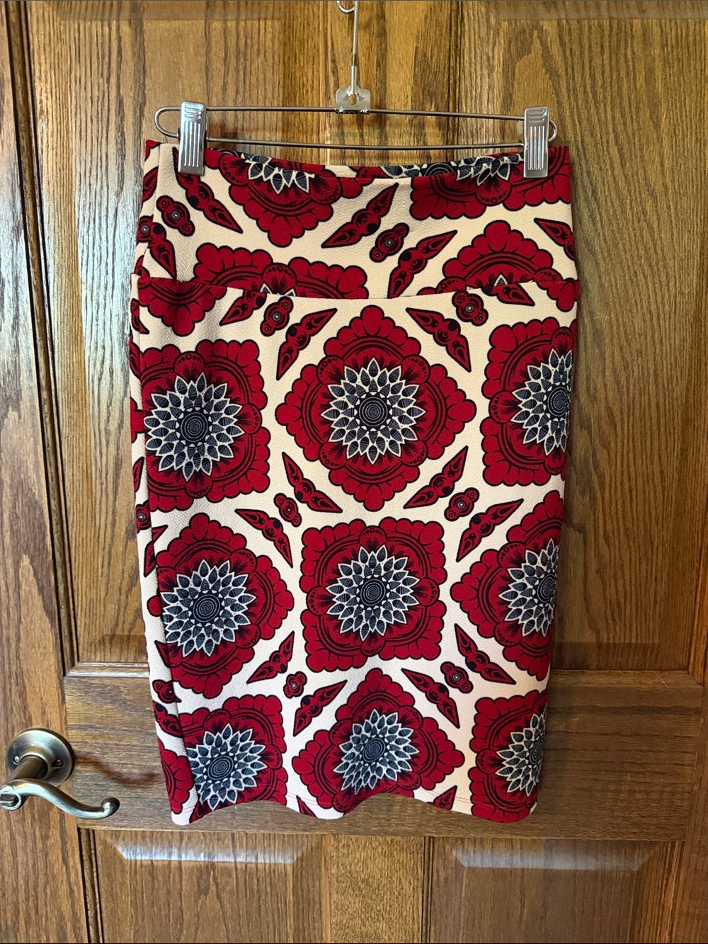 LulaRoe Cassie skirt